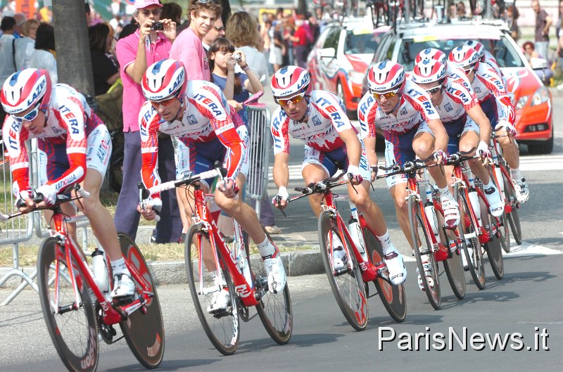 Cronosquadre giro.jpg - 2011, Giro d'Italia, tappa 01 Venaria Reale - Torino, Katusha 2011, Rodriguez Oliver Joaquin, Di Luca Danilo